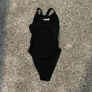 Arena Classic Black One Piece